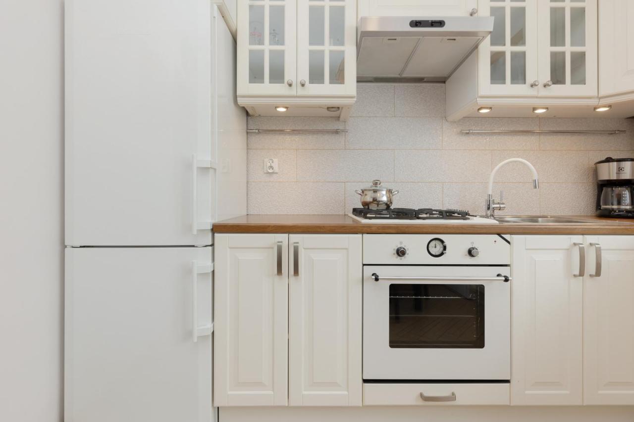 Metro Raclawicka Cozy Studio Apartment By Noclegi Renters Warsaw Exterior photo