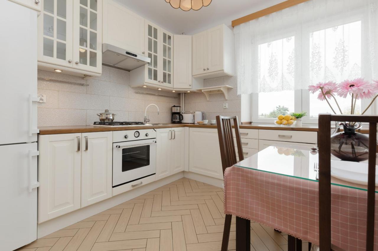 Metro Raclawicka Cozy Studio Apartment By Noclegi Renters Warsaw Exterior photo